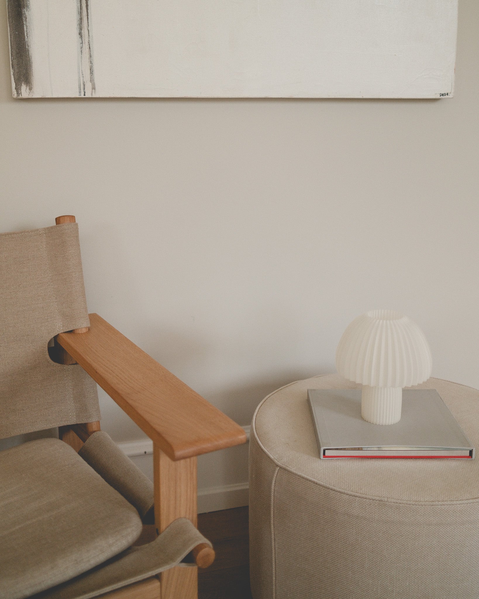 MODEL 02 - Canvas White