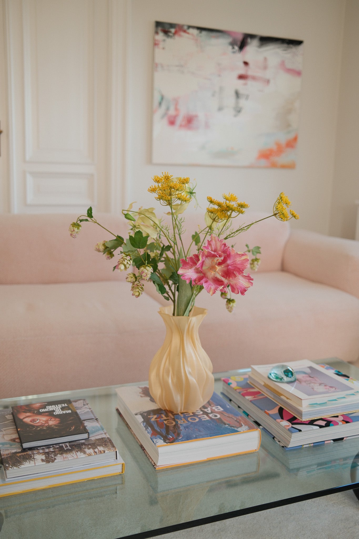 MODEL 04 - Butter Yellow