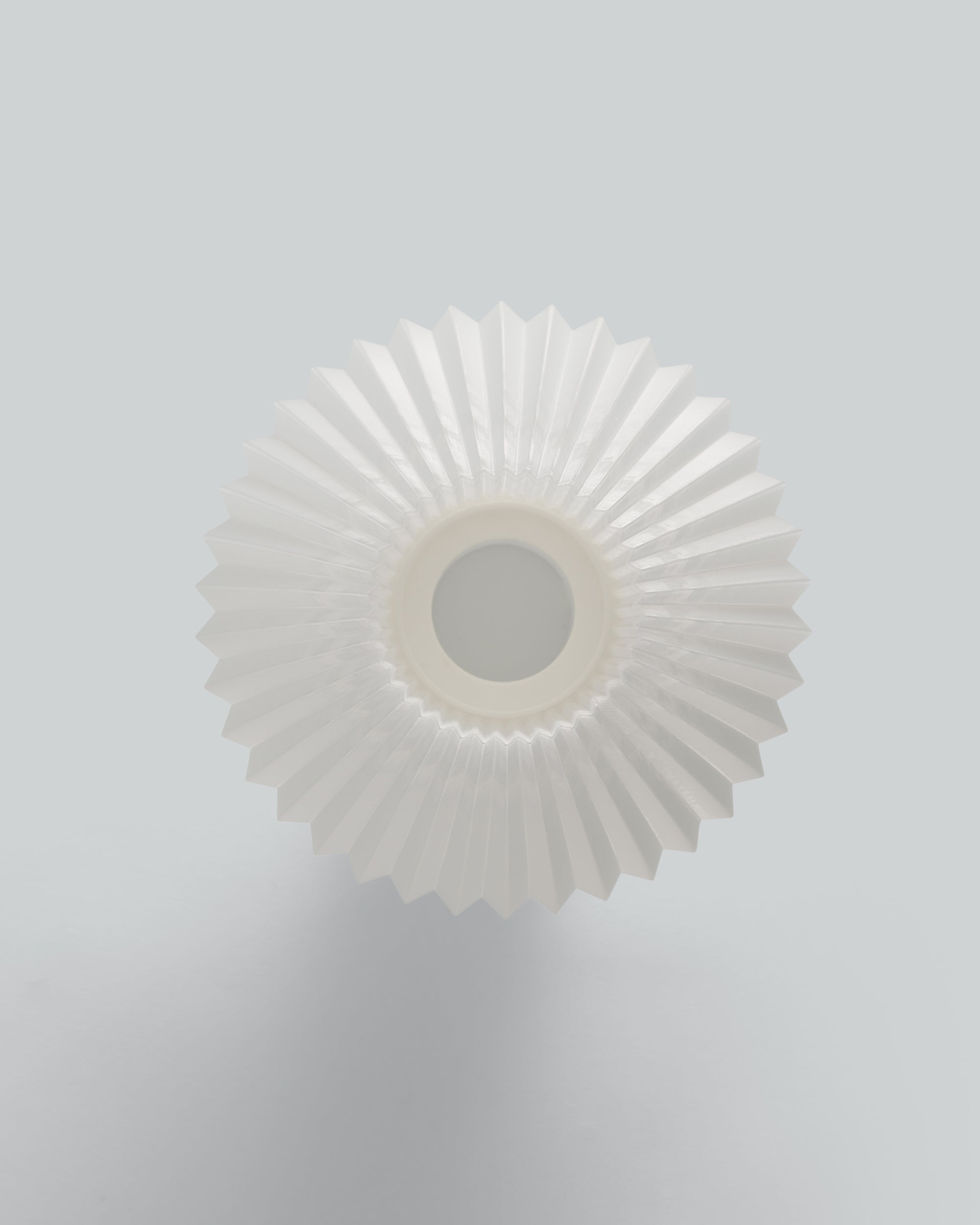 MODEL 02 - Canvas White