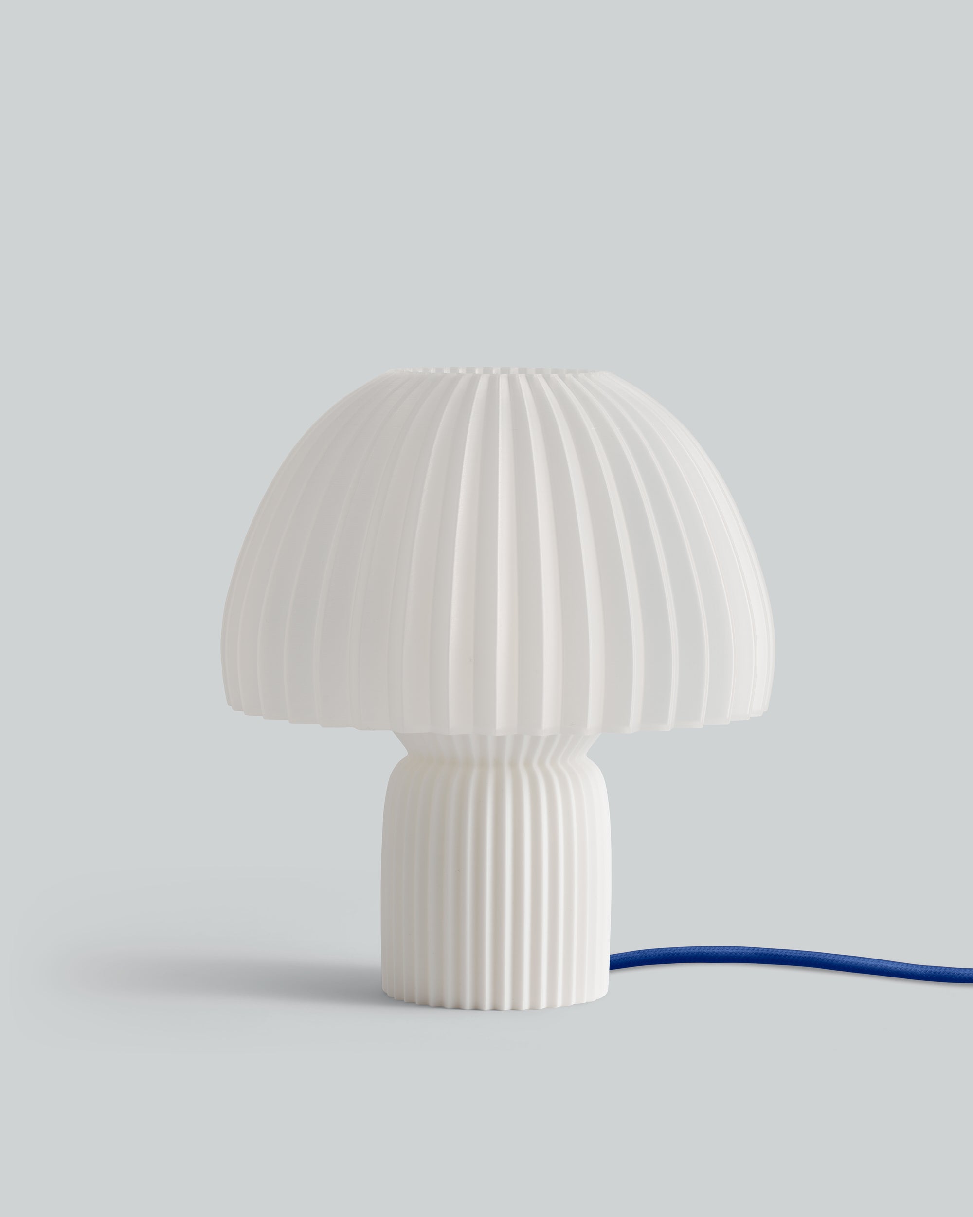 MODEL 02 - Canvas White